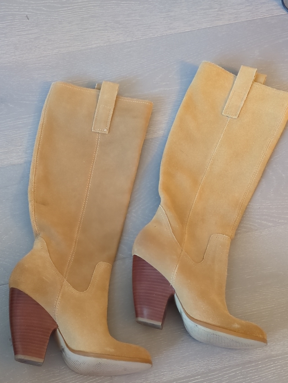 Naturalizer Suede Tall Heeled Boots in Camel